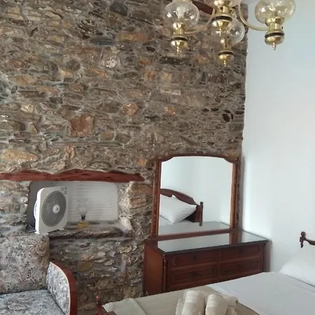 Traditional Stone House Ano Syros Exterior photo