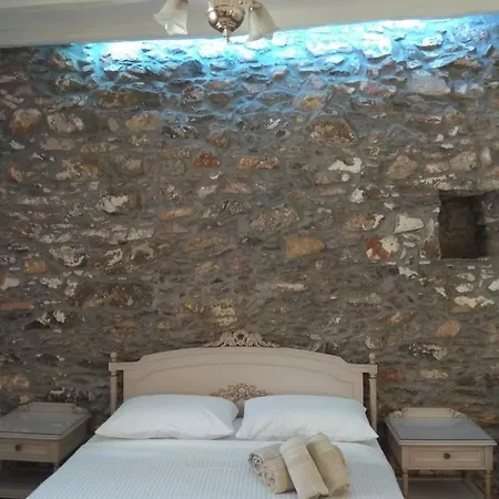 Traditional Stone House Ano Syros Exterior photo